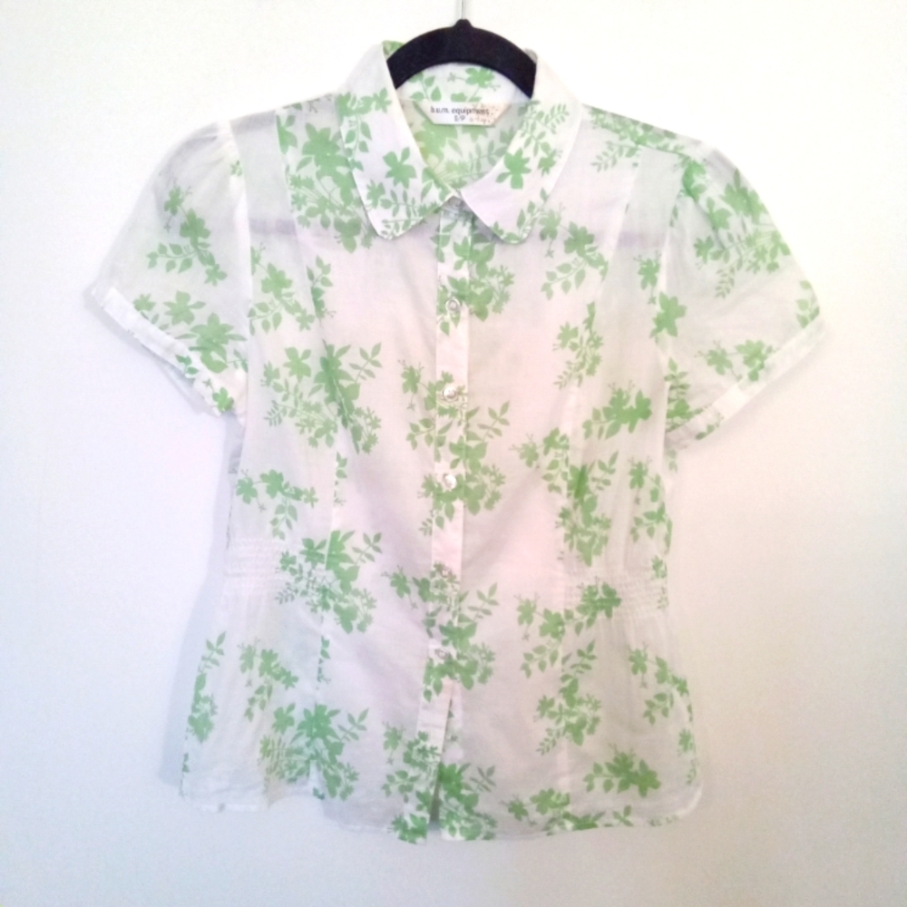 BUM Equipment Women's Vintage White Green Floral Cotton Short Sleeve Shirt Small
